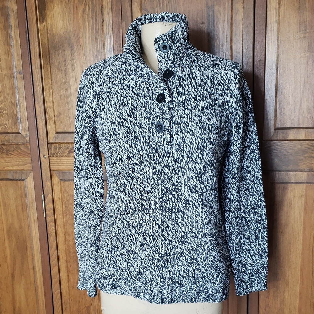 Classic Elements Black and White Marled Knit Pull Over Sweater